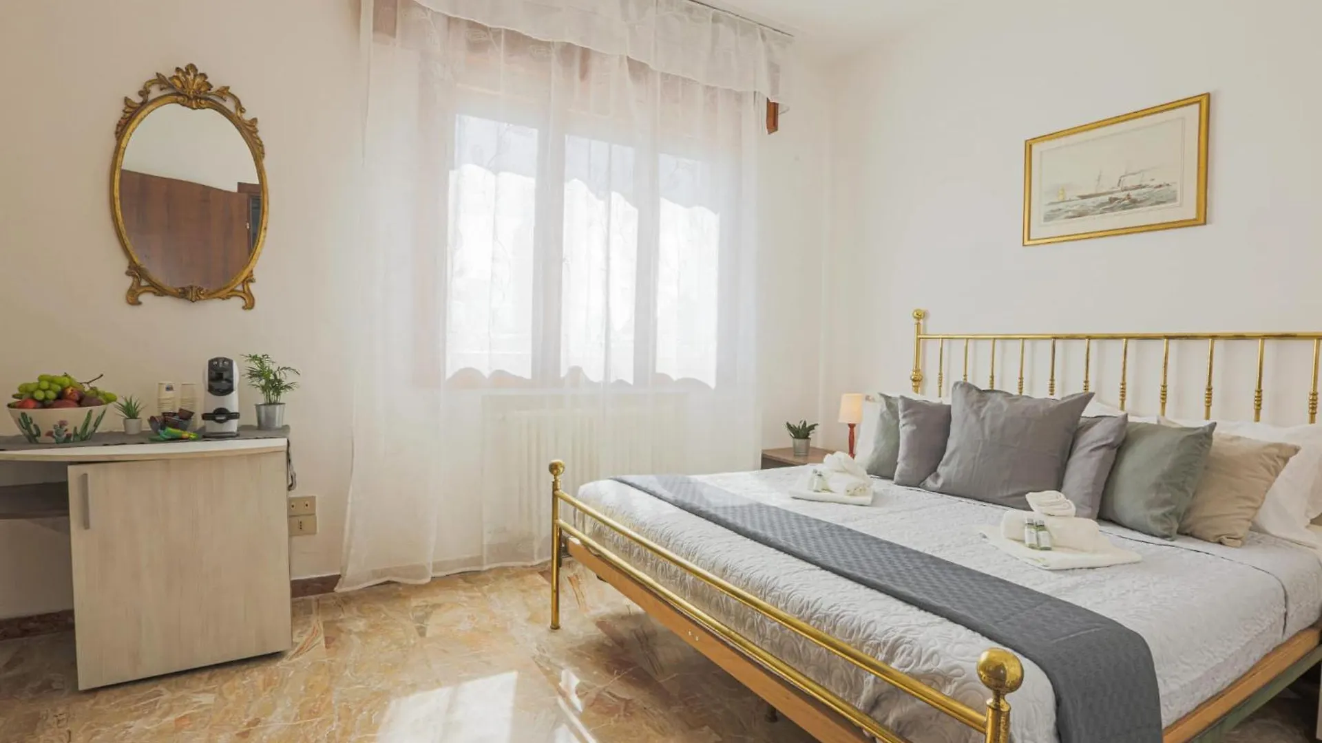 Suite Le Barche Mestre Guest house